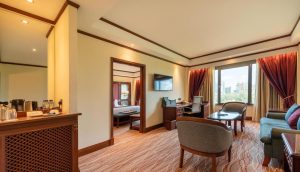 Nairobi Serena Hotel, Central Nairobi, beside Central Park, photo 3