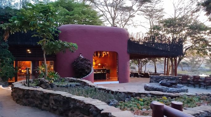 Amboseli Serena Safari Lodge